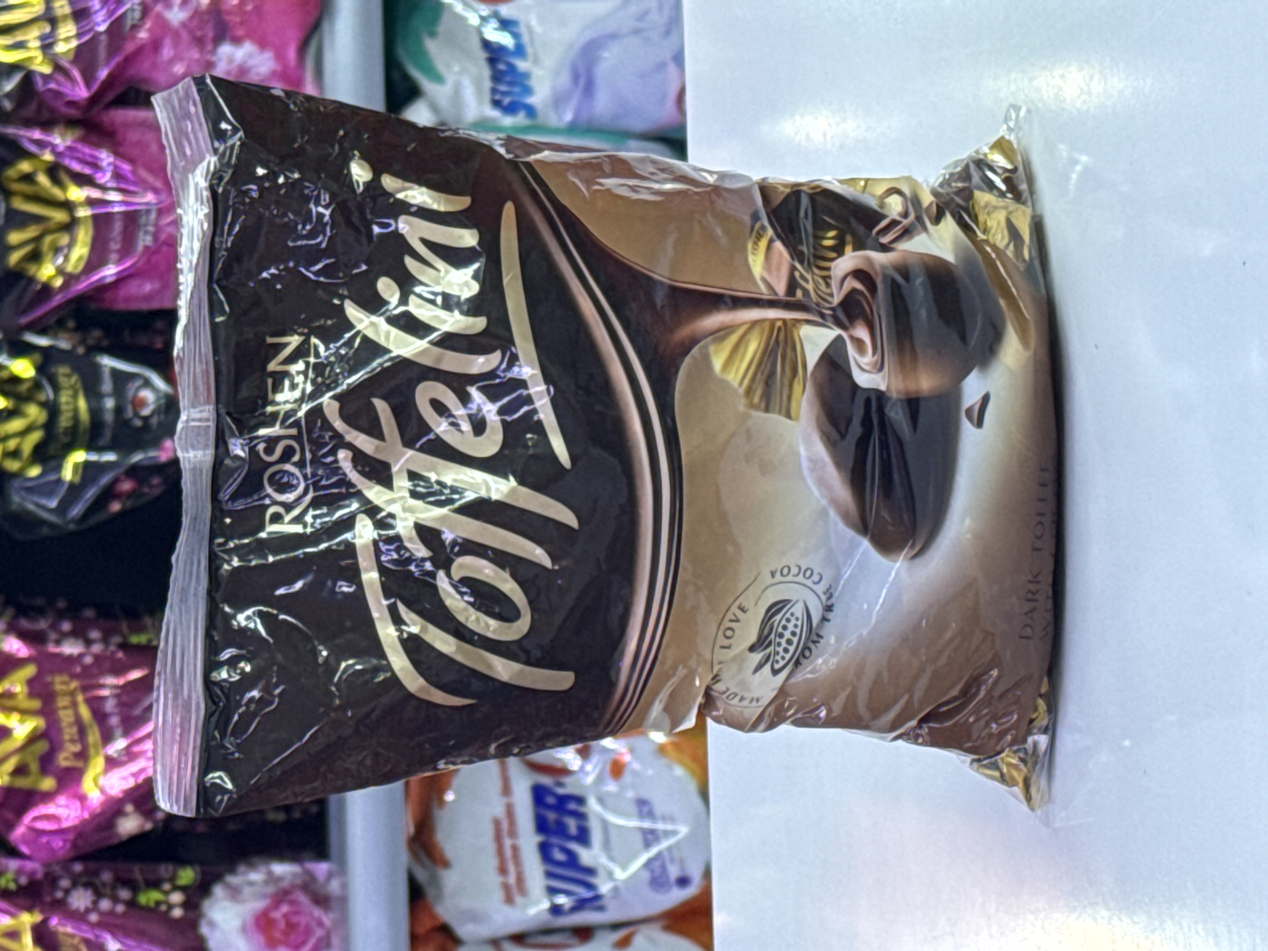 شکلات تلخ و قهوه تافلینی یک کیلویی